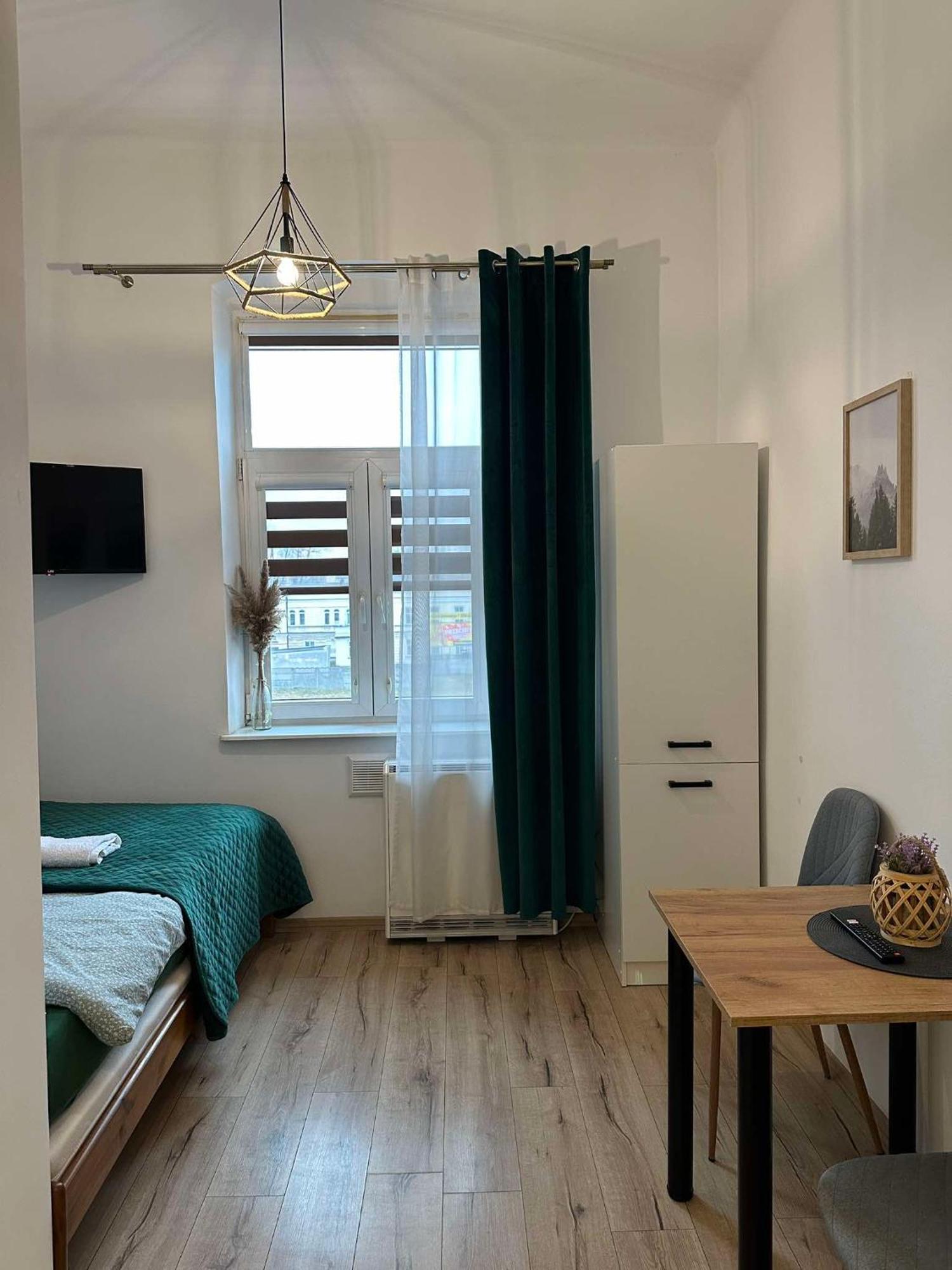 Apartament Zielony Kollataja Tomaszów Mazowiecki Exterior foto